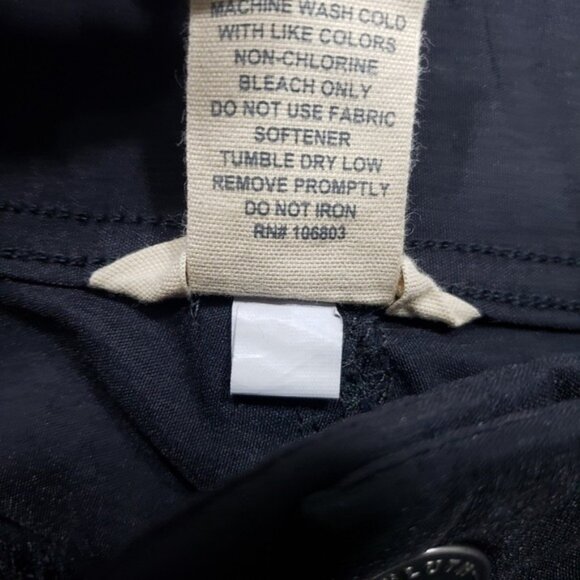 Duluth Trading Pants Womens 18x33 Black Stretch Leg Snaps Outdoors Cargo - Picture 3 of 5